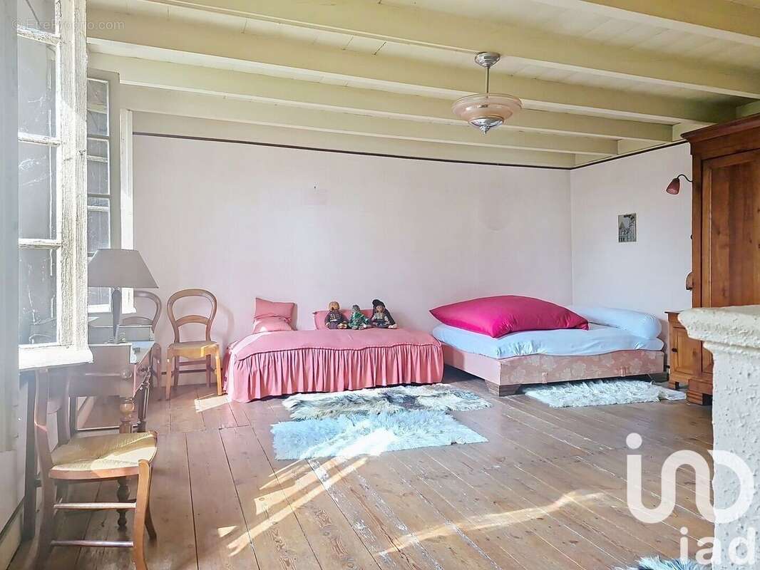 Photo 2 - Maison à LAMOTHE-MONTRAVEL