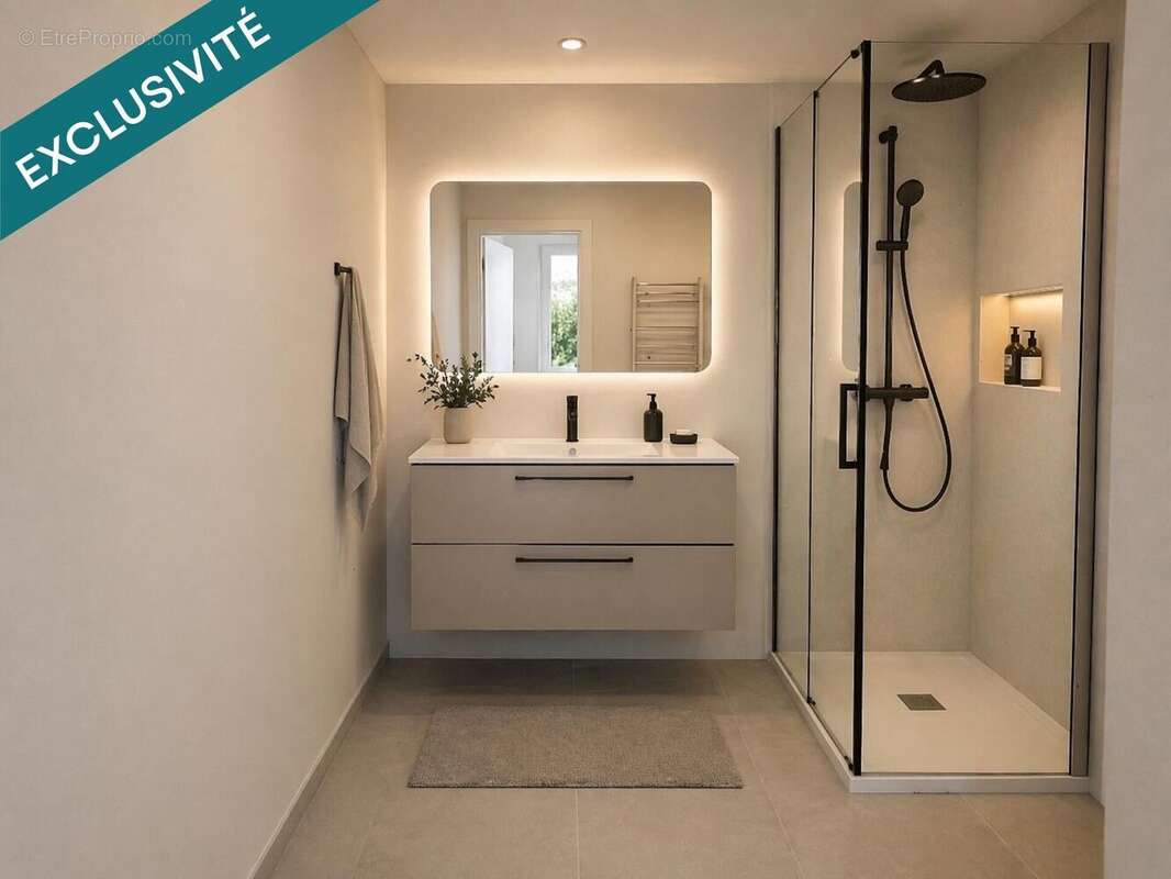 Photo 4 - Appartement à SAINT-RAPHAEL