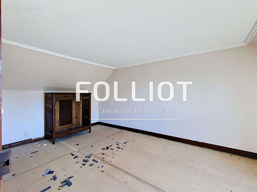 Maison en pierre à vendre / Jullouville - photo 10