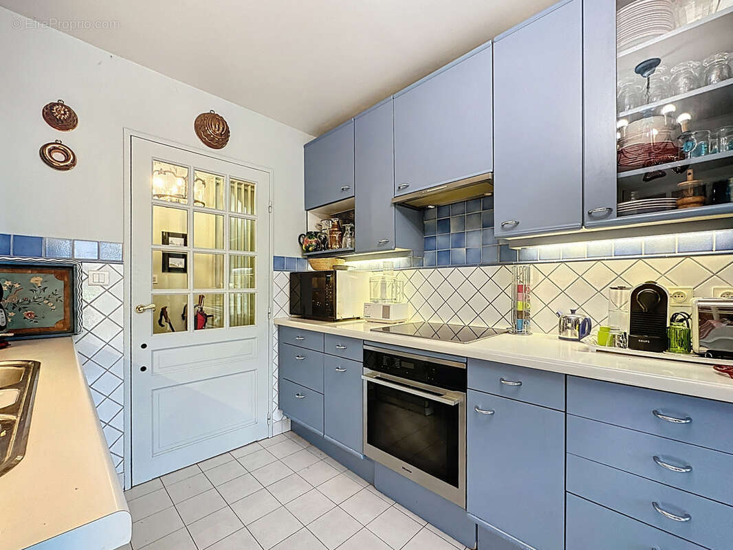 Appartement à CRAPONNE