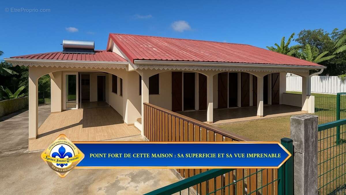 Maison à LA PLAINE-DES-PALMISTES