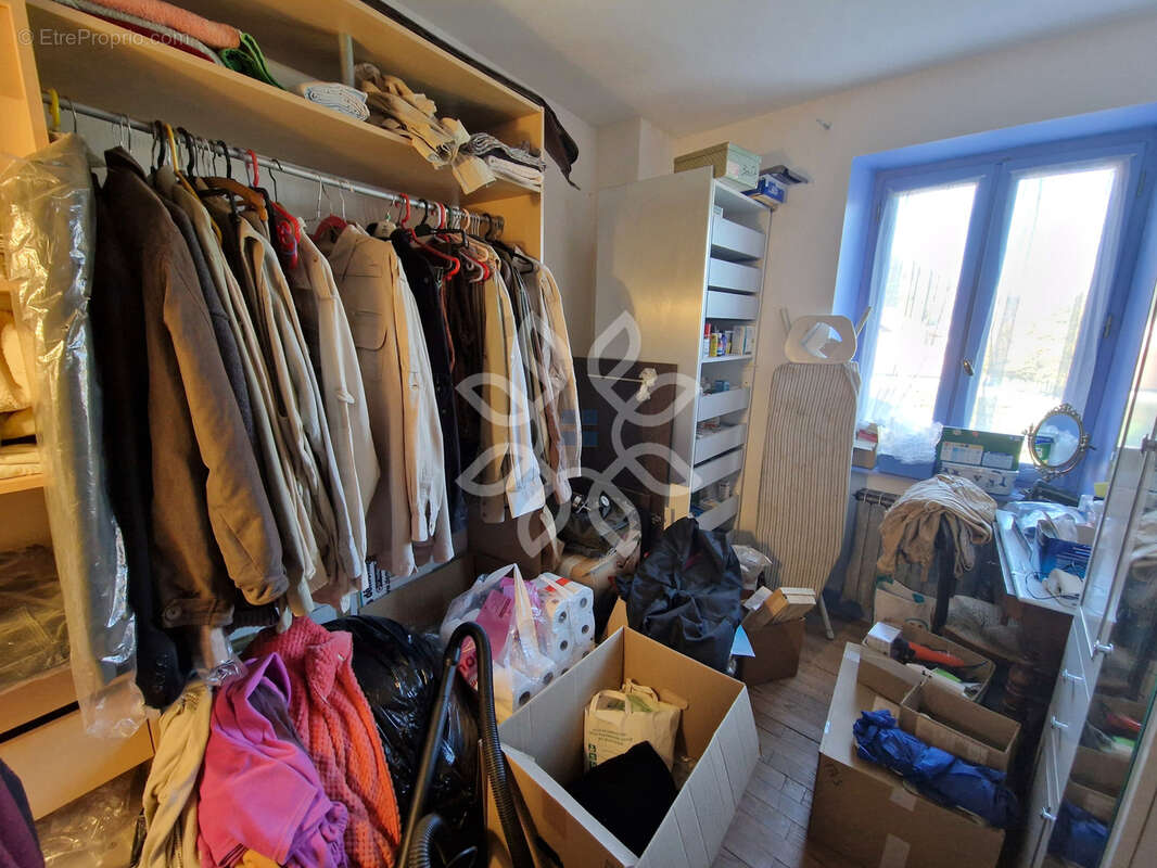 Autre à VILLENEUVE-D&#039;ALLIER