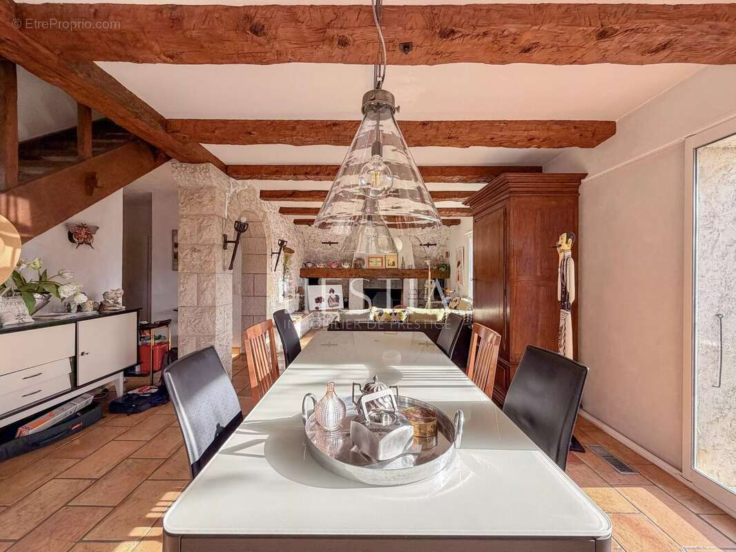 Maison à AIX-LES-BAINS