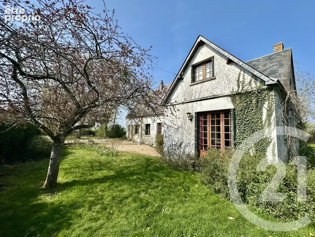 Maison à YEVRES