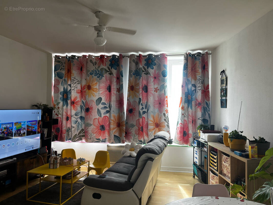 Appartement à MIREBEAU