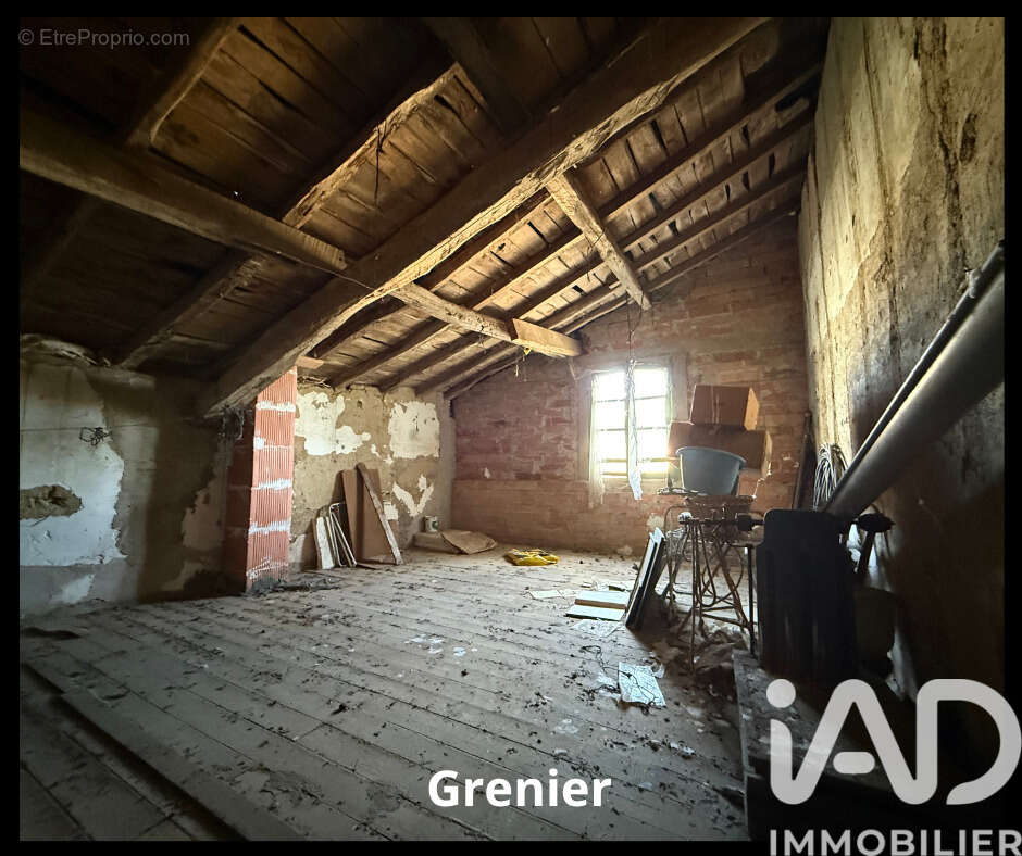 Photo 9 - Maison à SAINTE-FOY-DE-PEYROLIERES