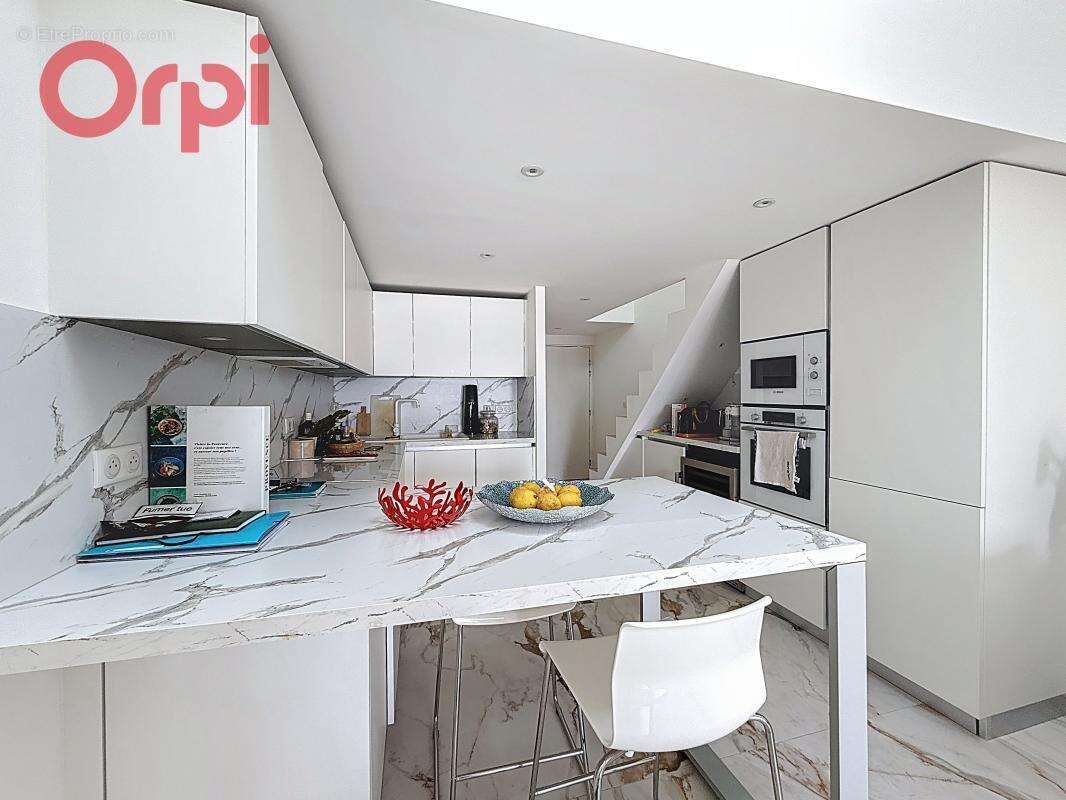 Appartement à SAINT-MANDRIER-SUR-MER