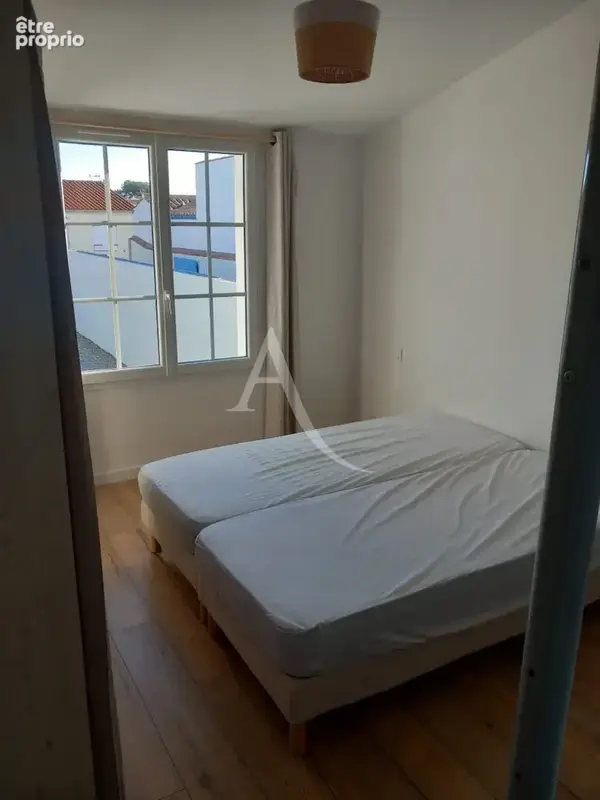 Maison L Epine dans une impasse, proche du port. - photo 7