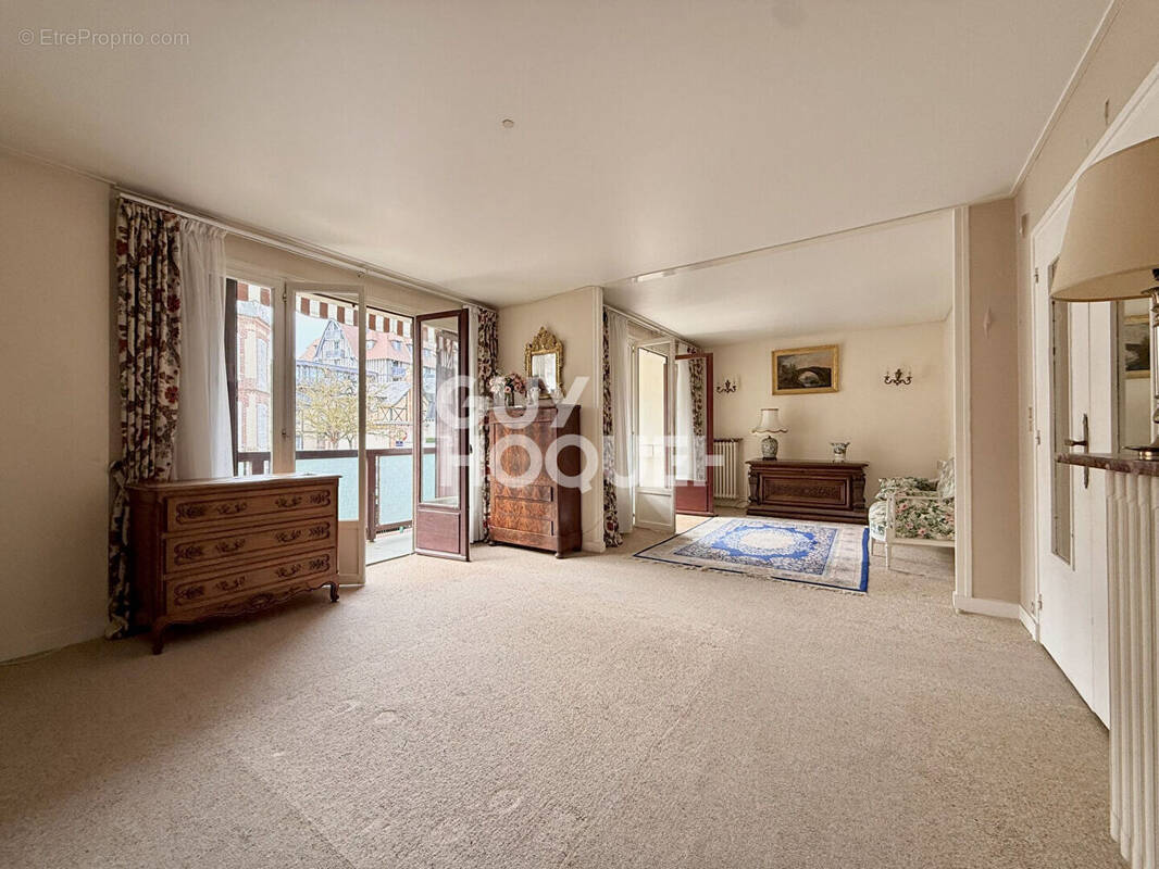 Appartement à DEAUVILLE