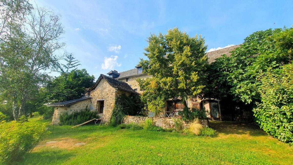 Ensemble de charme avec gîte. - photo 13