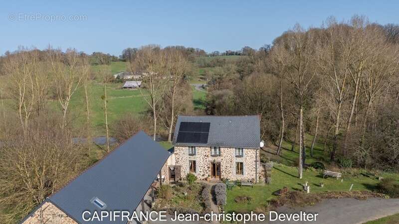 Maison à MAYENNE