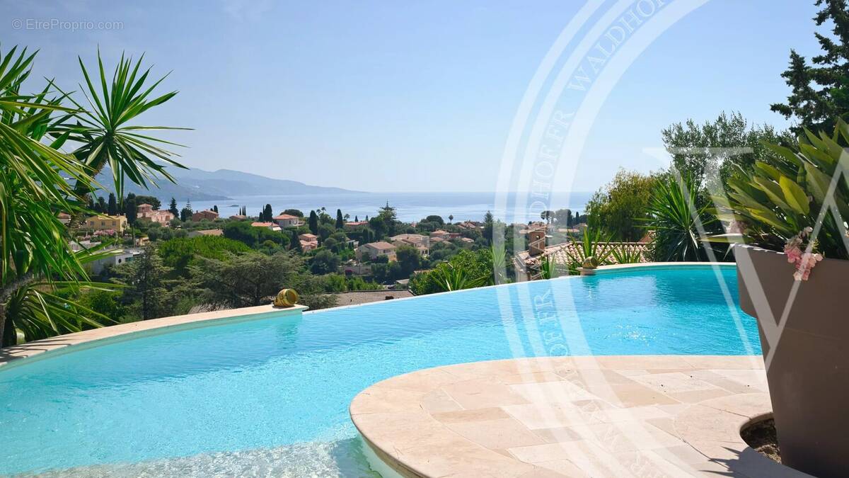 Proche Monaco – Villa d’Exception avec Vue Mer - photo 2