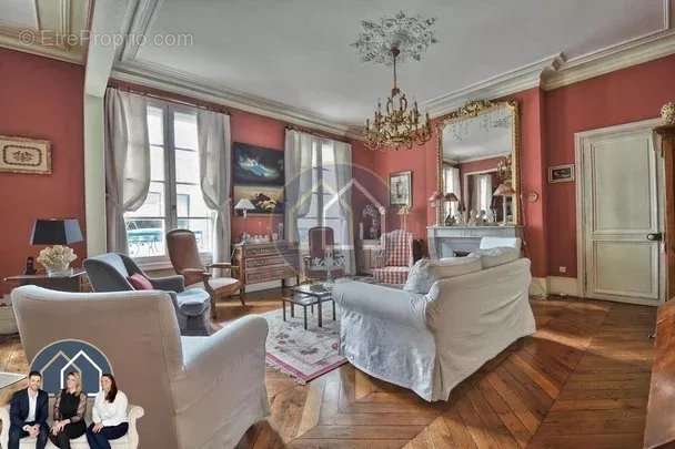 Maison à NOGENT-LE-ROI