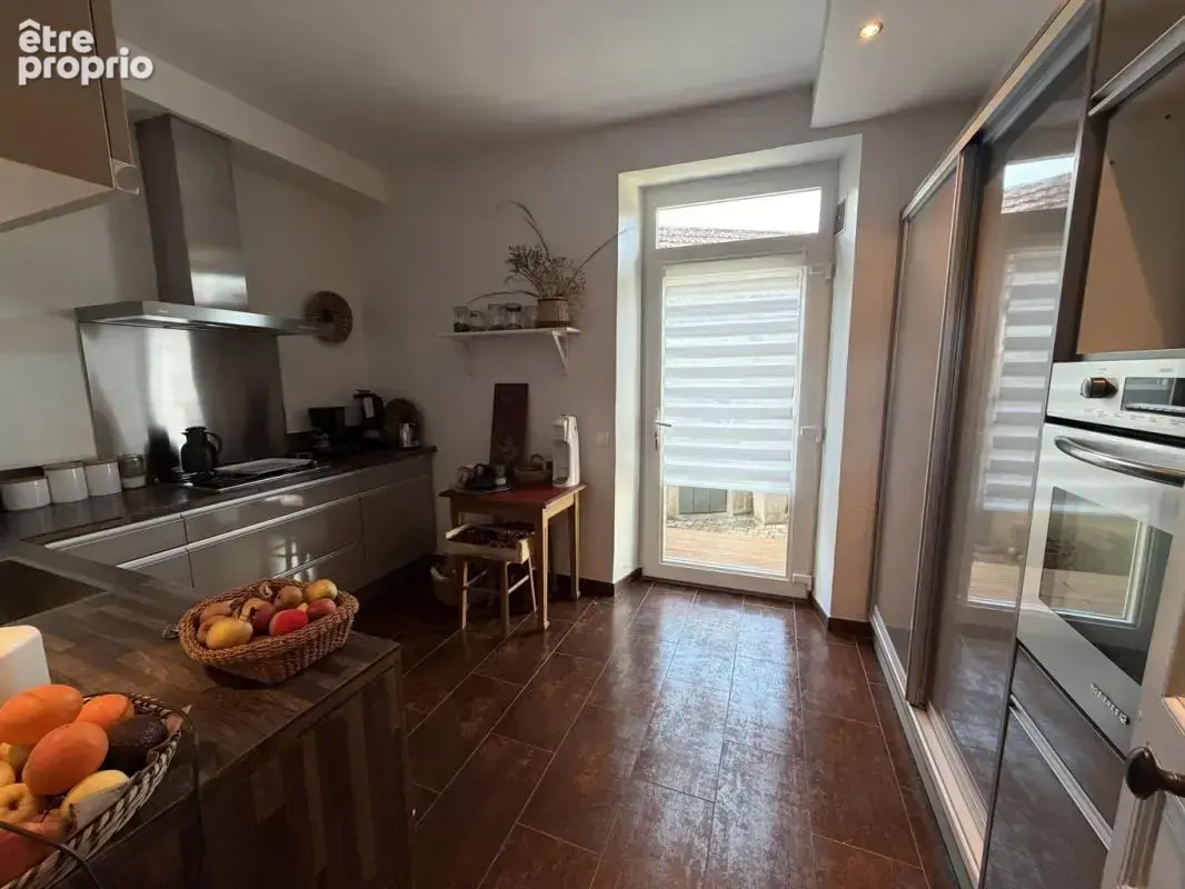 Maison à la Ferté Bernard (72400), avec garage et jardin - photo 5