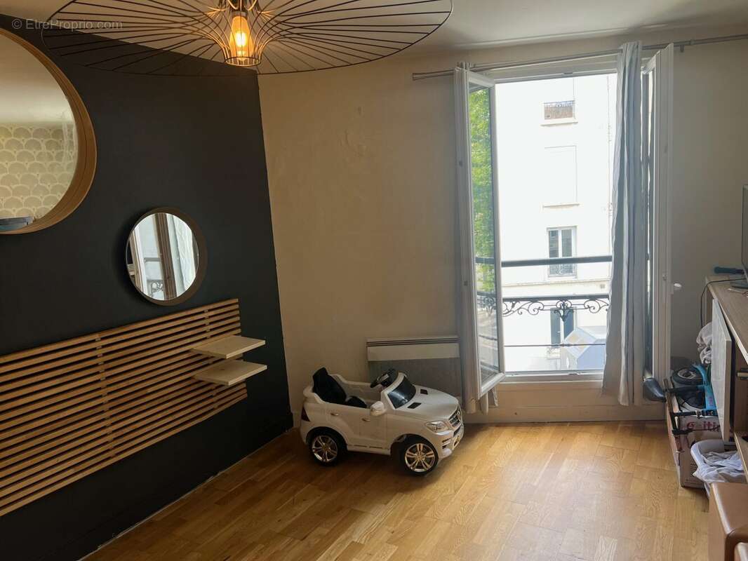 Appartement à ASNIERES-SUR-SEINE
