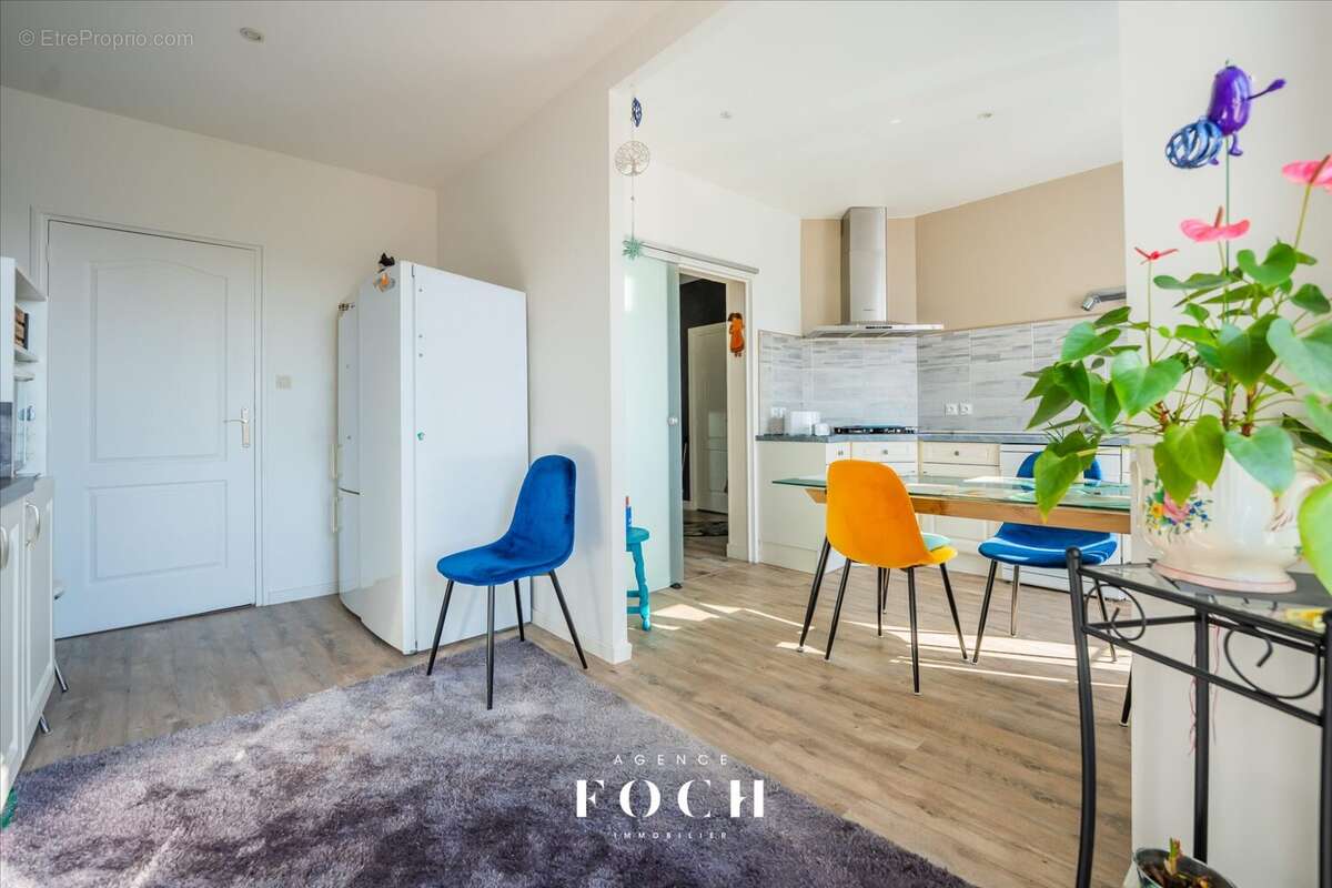 Appartement à ECROUVES