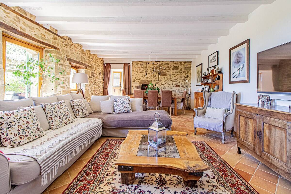 Maison à CARDAILLAC