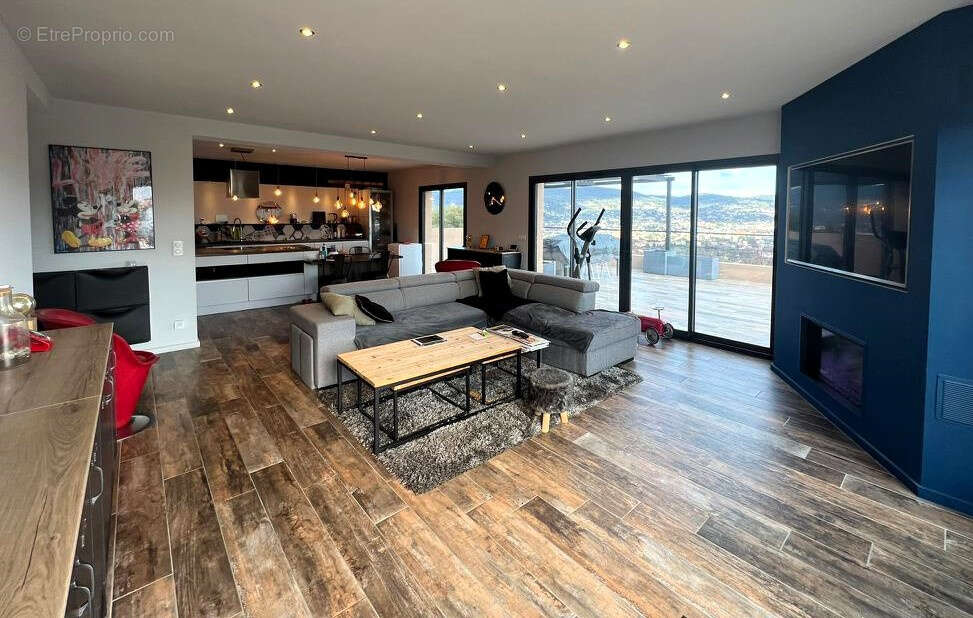 Maison à DRAGUIGNAN