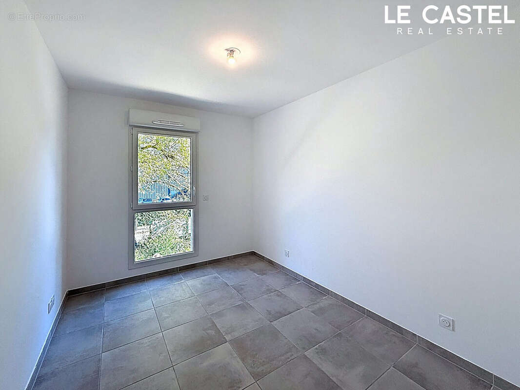 Appartement à MARSEILLE-11E