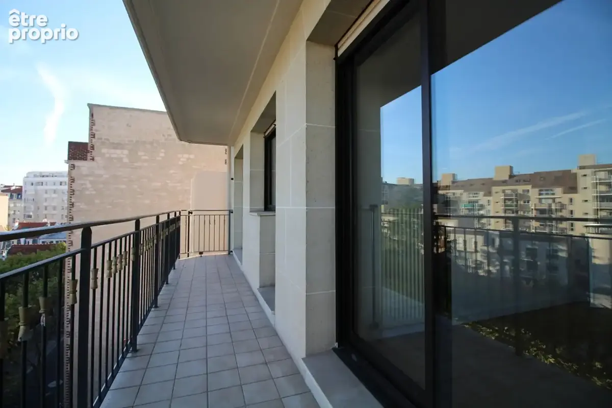Courbevoie - quartier république - 3 pièces - 90 m² - 2 chambres - 2 balcons - box - photo 12