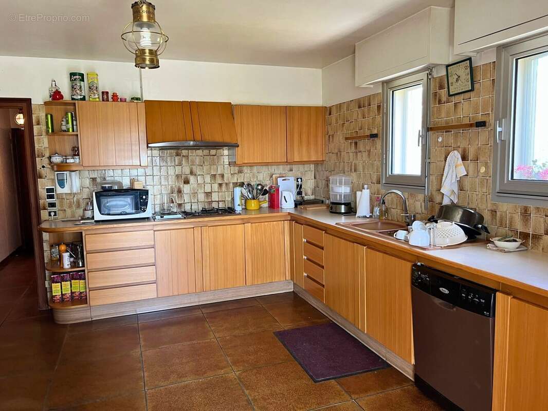 Maison à VILLENEUVE-DE-LA-RAHO