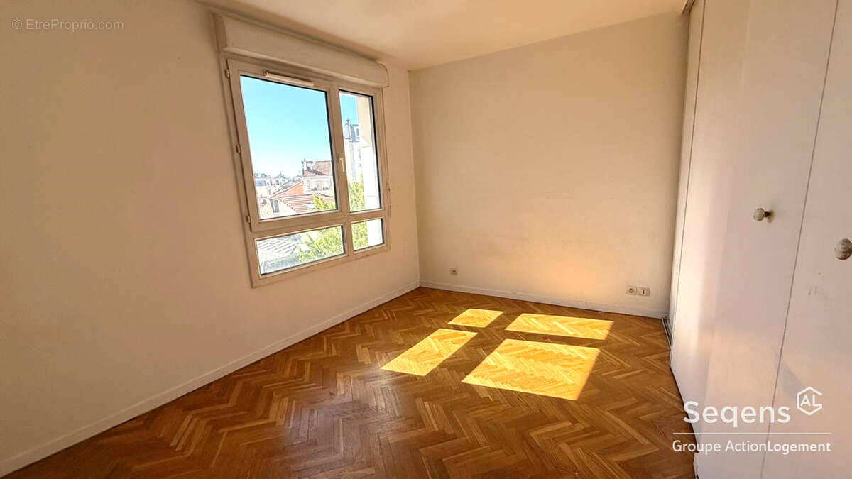 Appartement à LE KREMLIN-BICETRE