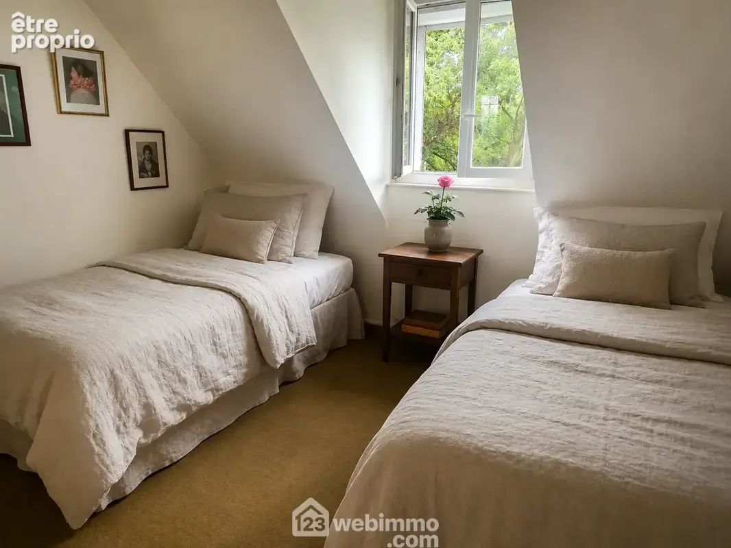 Dortoir sur la mezzanine
