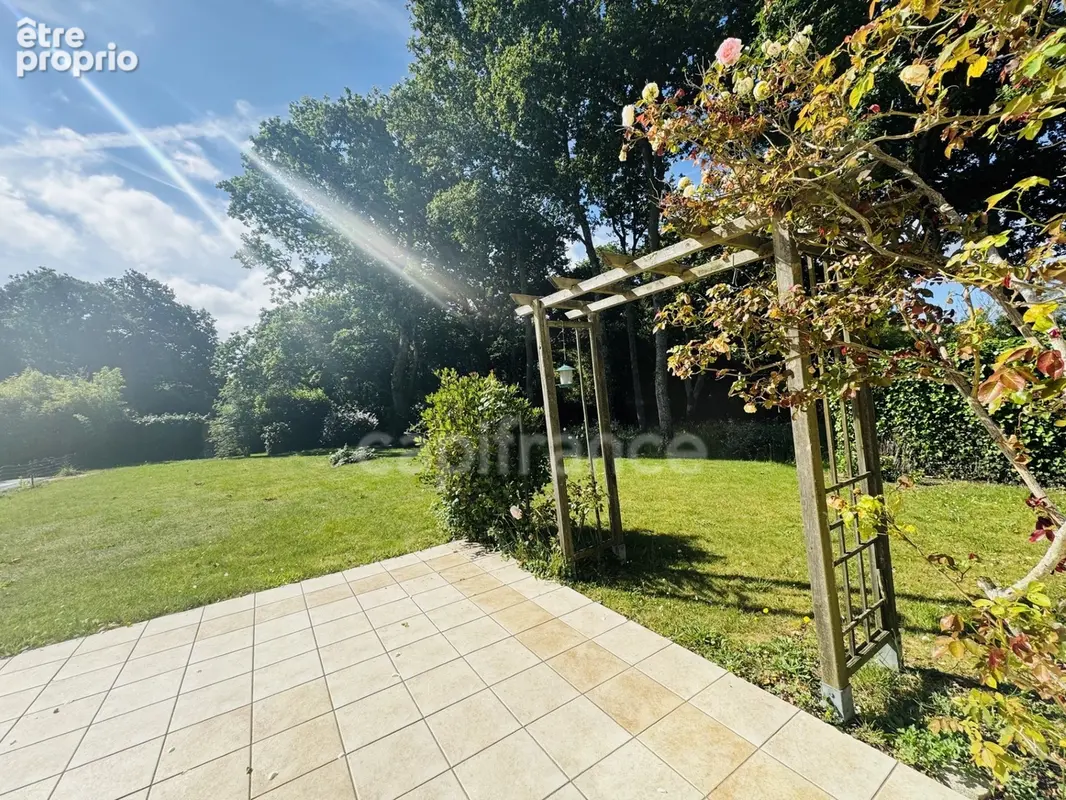 Mesquer- a 100 m de la mer et acces à pied aux commerces - a vendre maison 7 chambres - 200 m2 hab - piscine - jardin sans vis à - photo 16