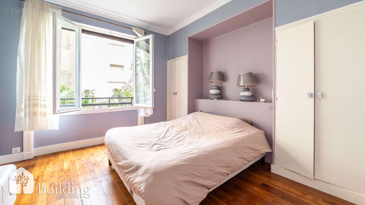 Appartement à NEUILLY-SUR-SEINE