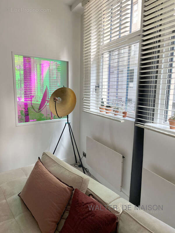 Appartement à PARIS-17E