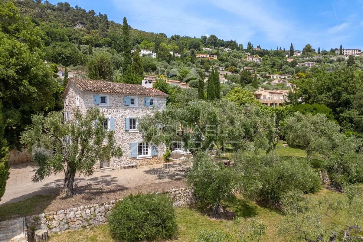 Maison à CABRIS