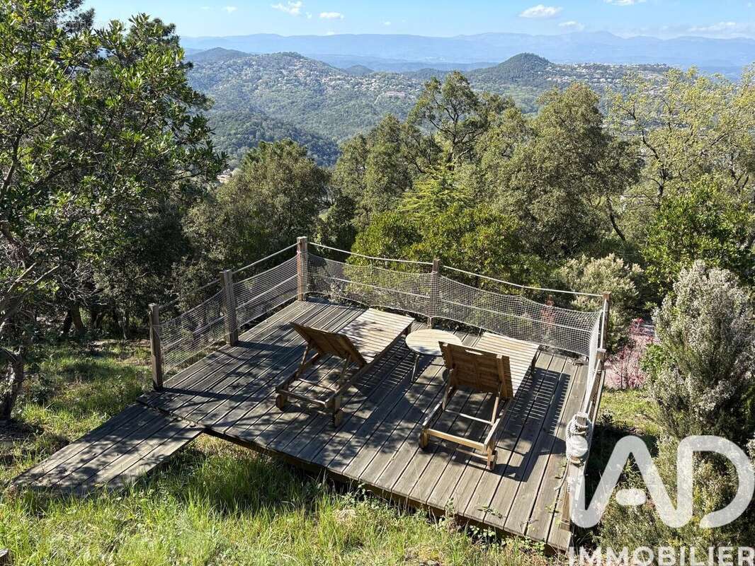 Photo 8 - Maison à LES ADRETS-DE-L'ESTEREL