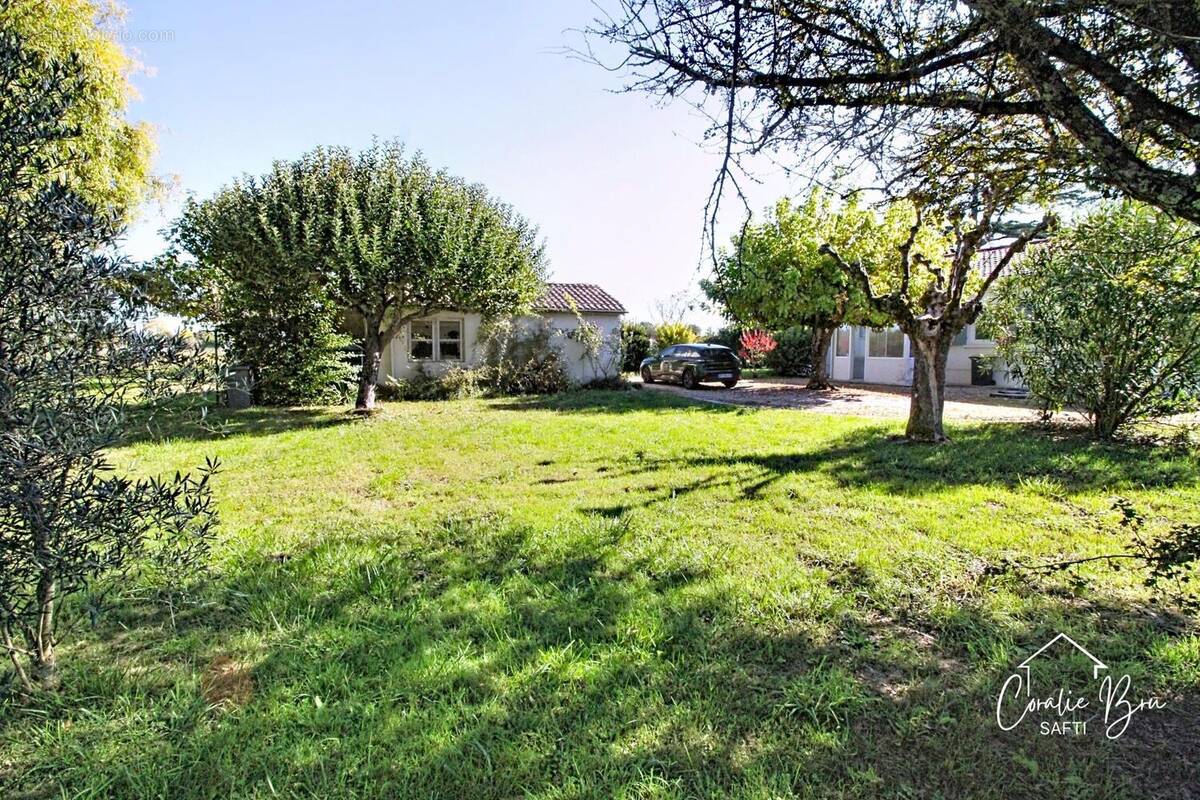 Photo 1 - Maison à SAINT-GERVAIS