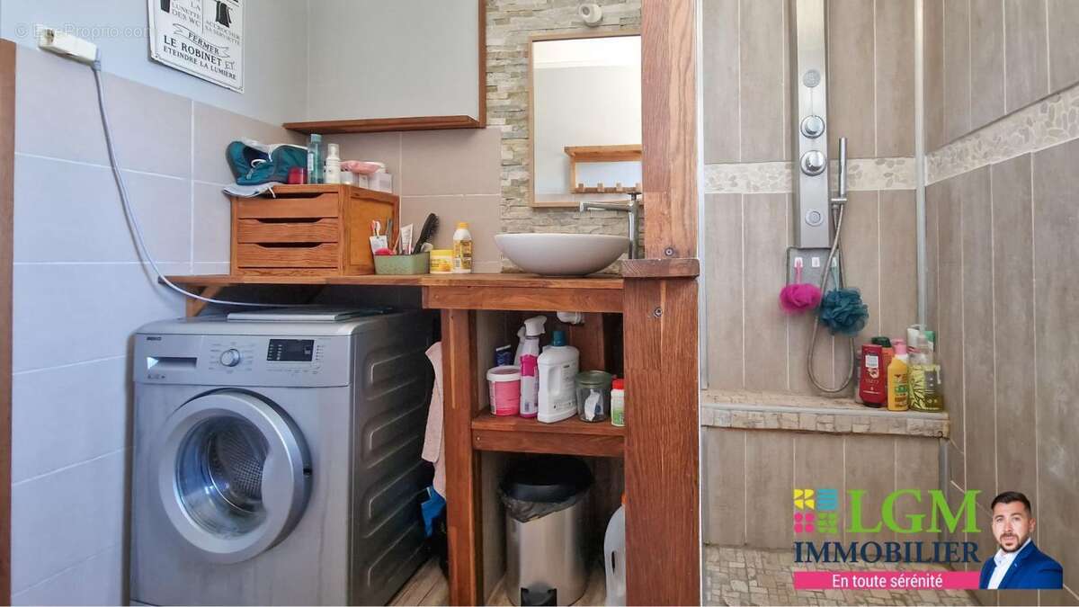 Maison à BELLEGARDE