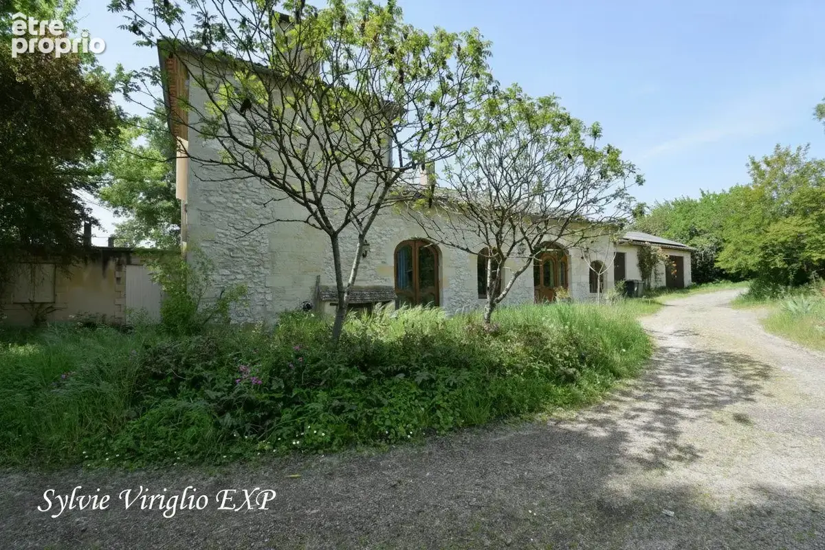 Maison à MONTCARET