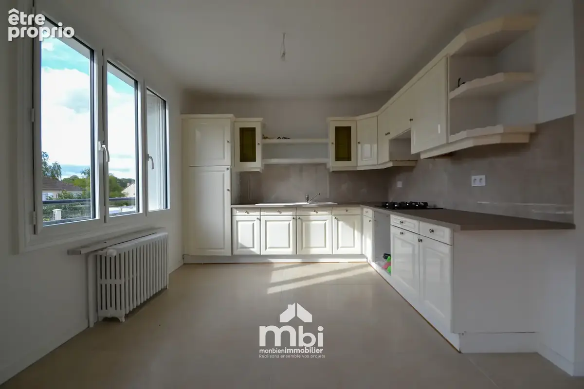Maison 140m2 -  5 chambres - sous sol total - photo 4