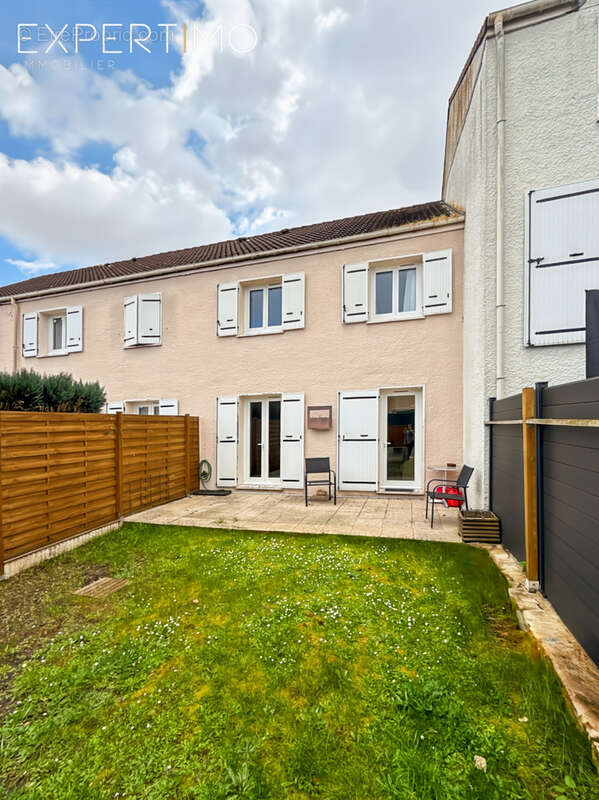 Maison à MONTIGNY-LES-CORMEILLES