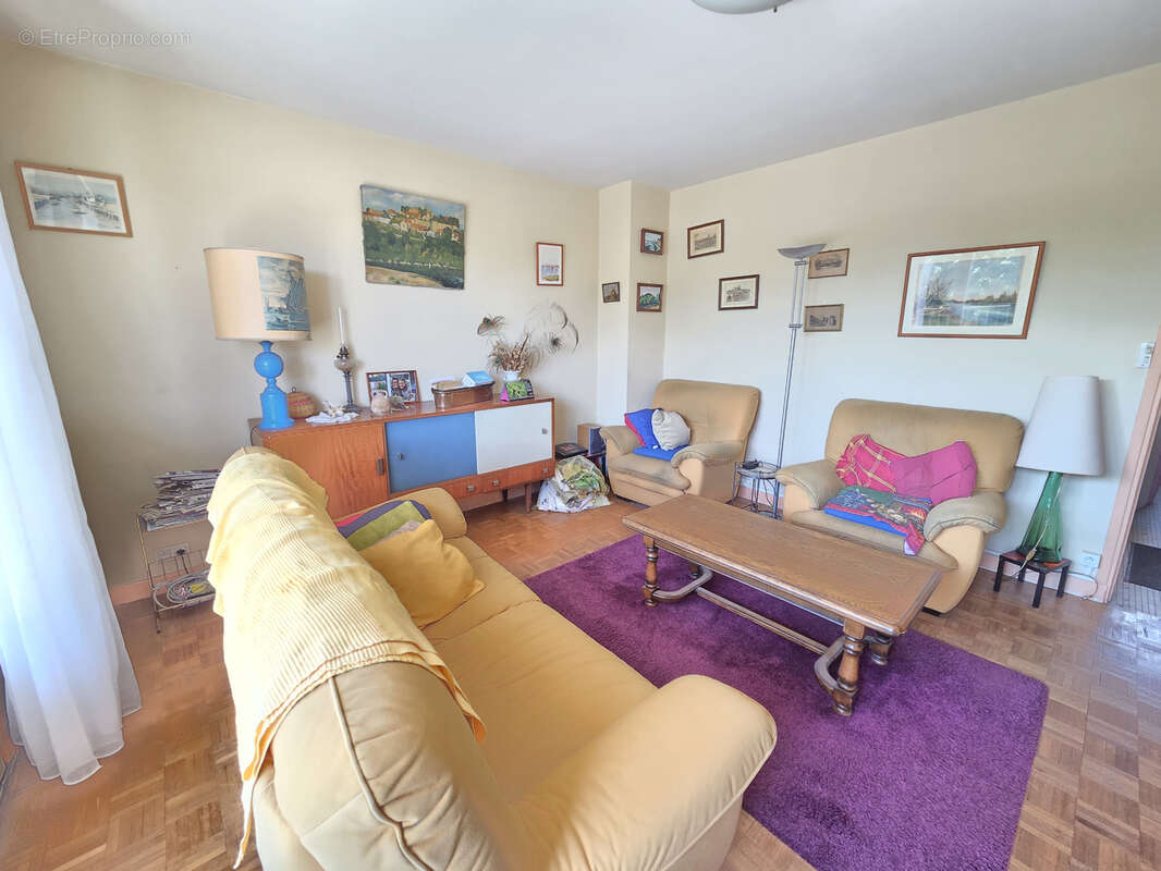 Appartement à MOULINS