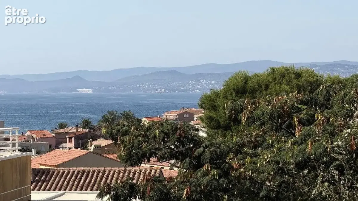 Photo Appartement à Six-Fours-Les-Plages au prix de 250 000€