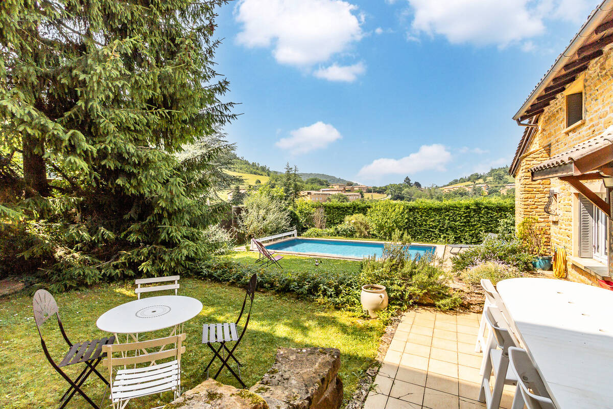 Maison à VILLE-SUR-JARNIOUX