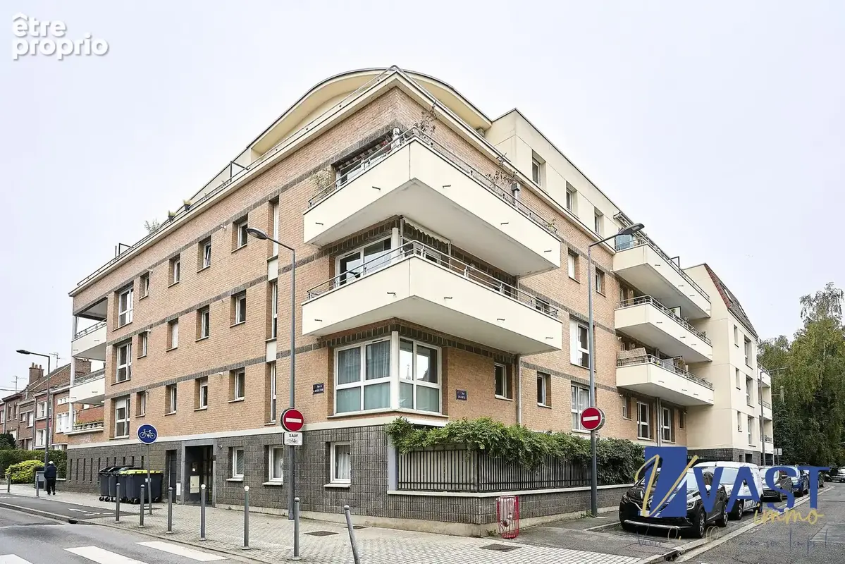 Appartement 3 pièces 66 m² à vendre à Lille (59800) - photo 1