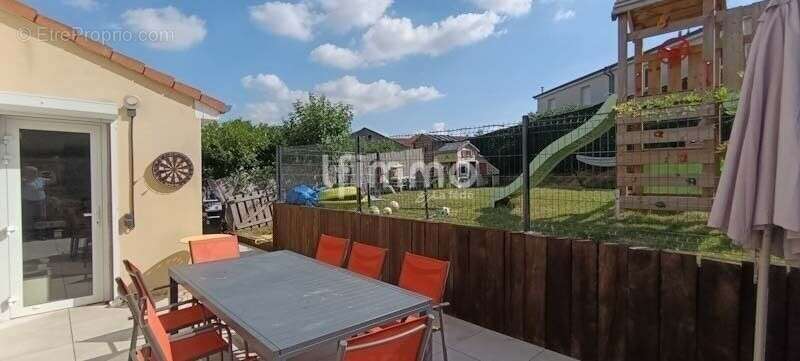 Vente maison à Helstroff 57220 - photo 3