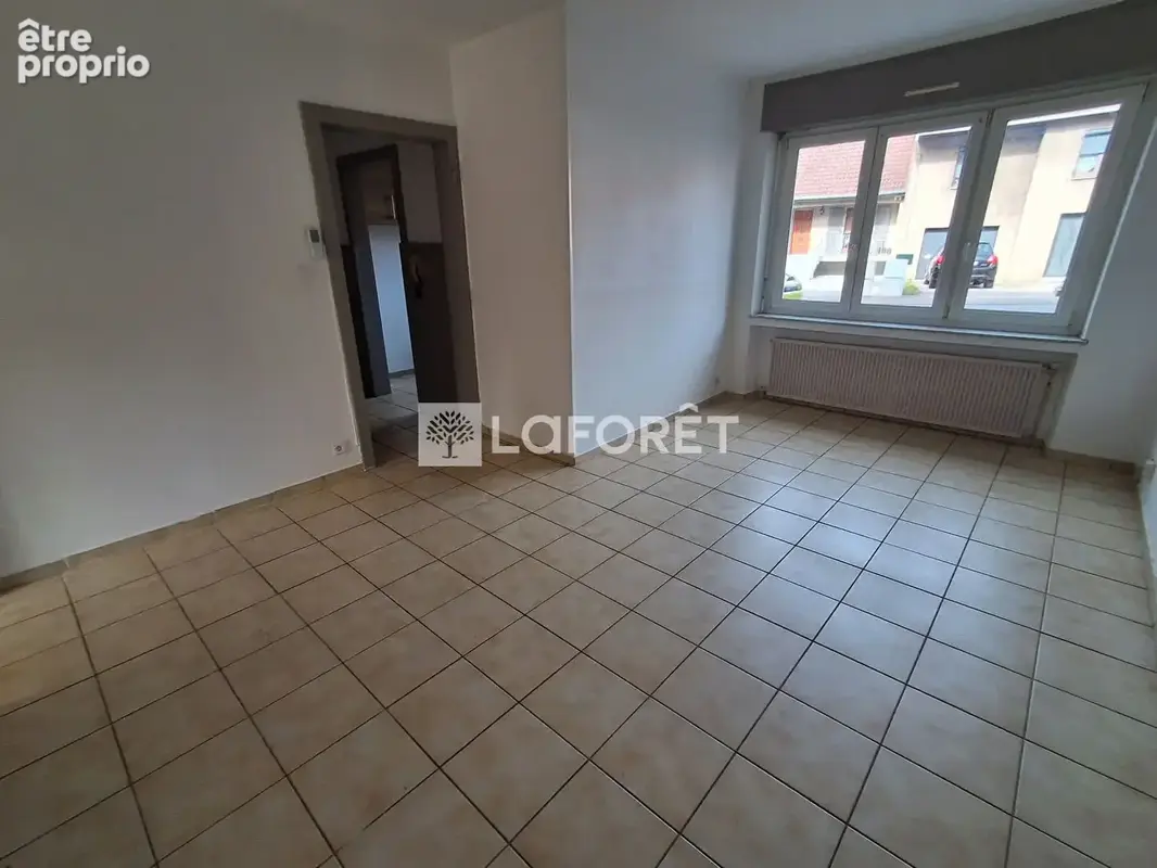 Appartement Seremange Erzange 3 pièce(s) 47.75 m2 - photo 2