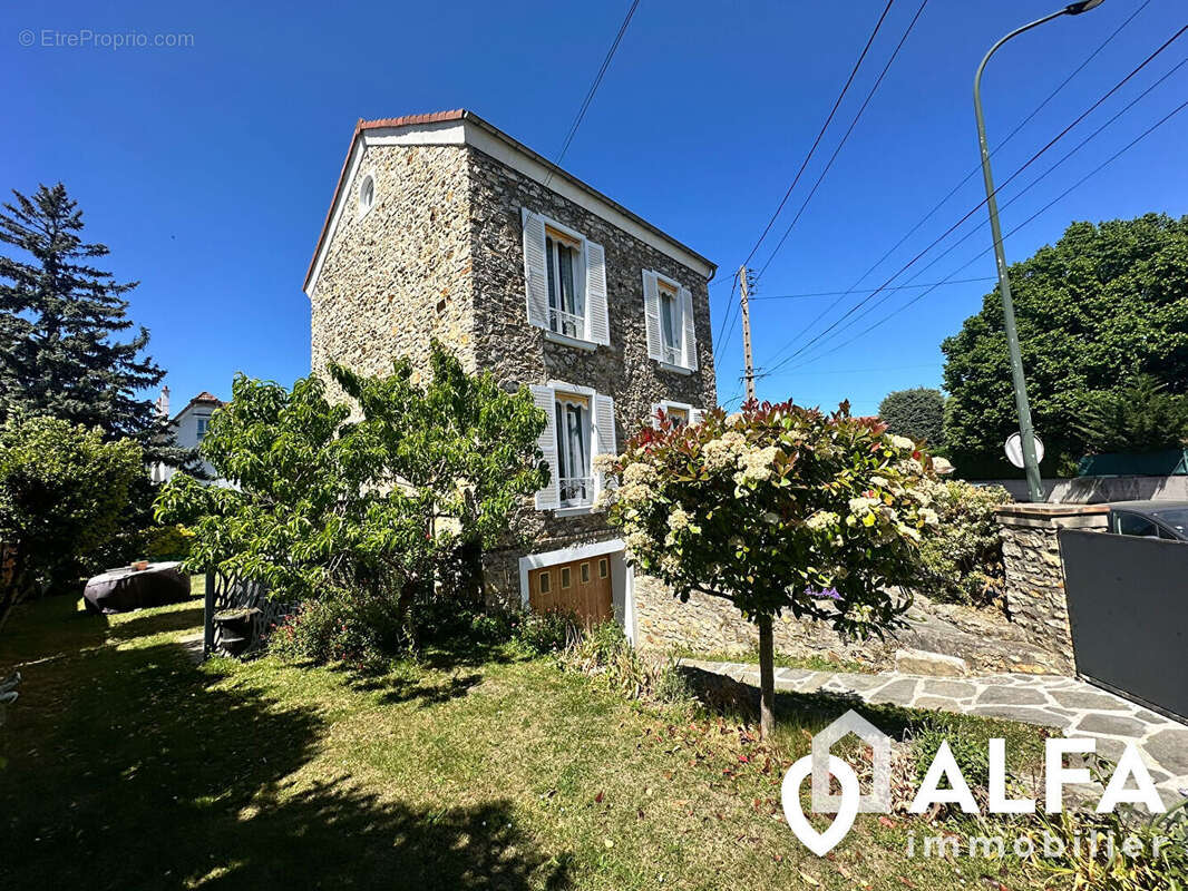 Maison à SOISY-SOUS-MONTMORENCY