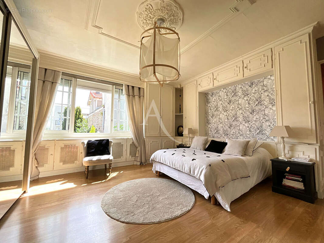 Maison à FONTENAY-SOUS-BOIS