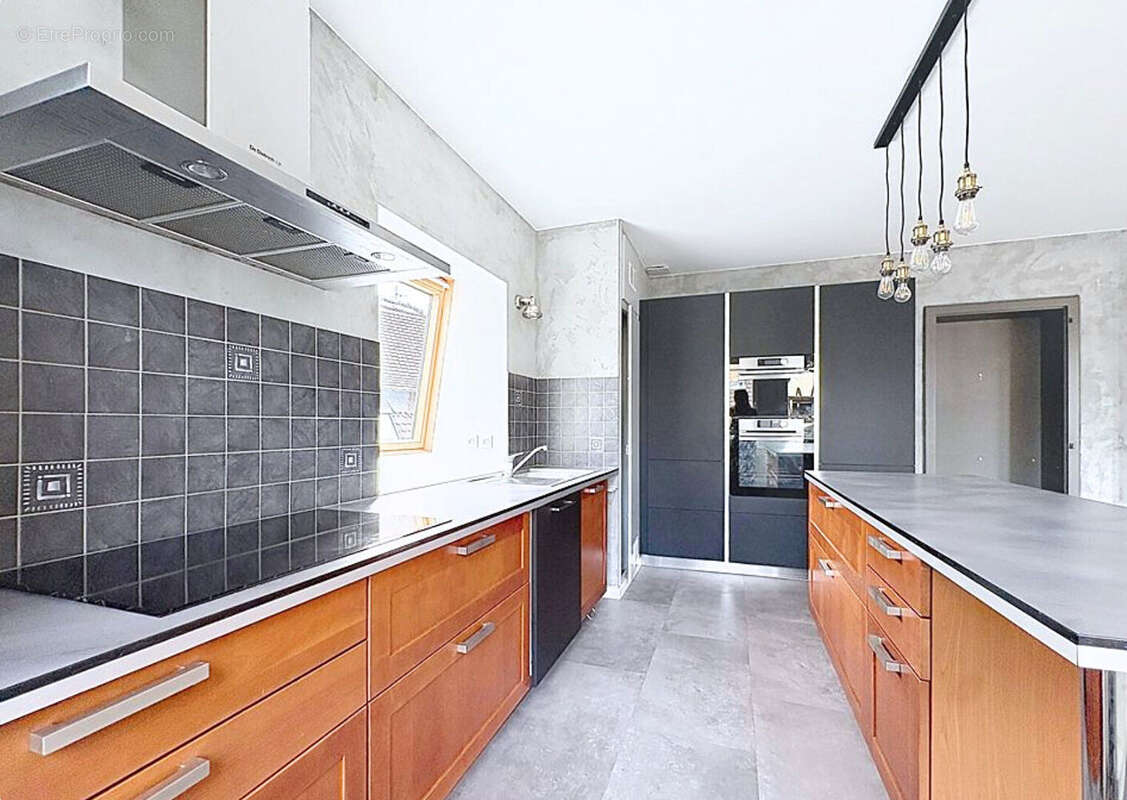 Appartement T5 Duplex de 154 m² - Hyper-centre Saverne - photo 3