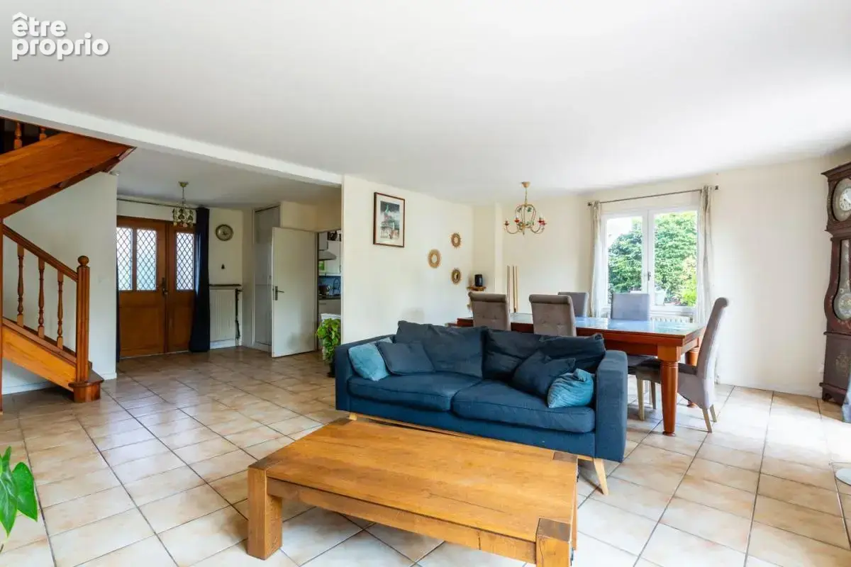 Maison 147 m² à Francheville  - photo 4