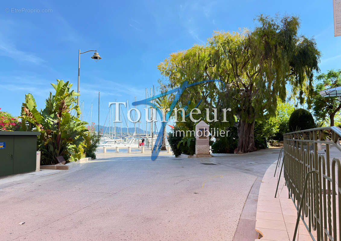 Appartement à SANARY-SUR-MER