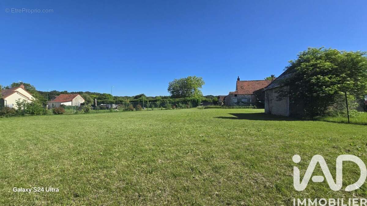 Photo 2 - Terrain à SAINT-GERMAIN-DES-BOIS