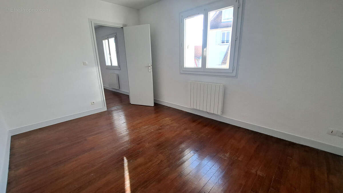 Appartement à BEAUMONT-SUR-OISE